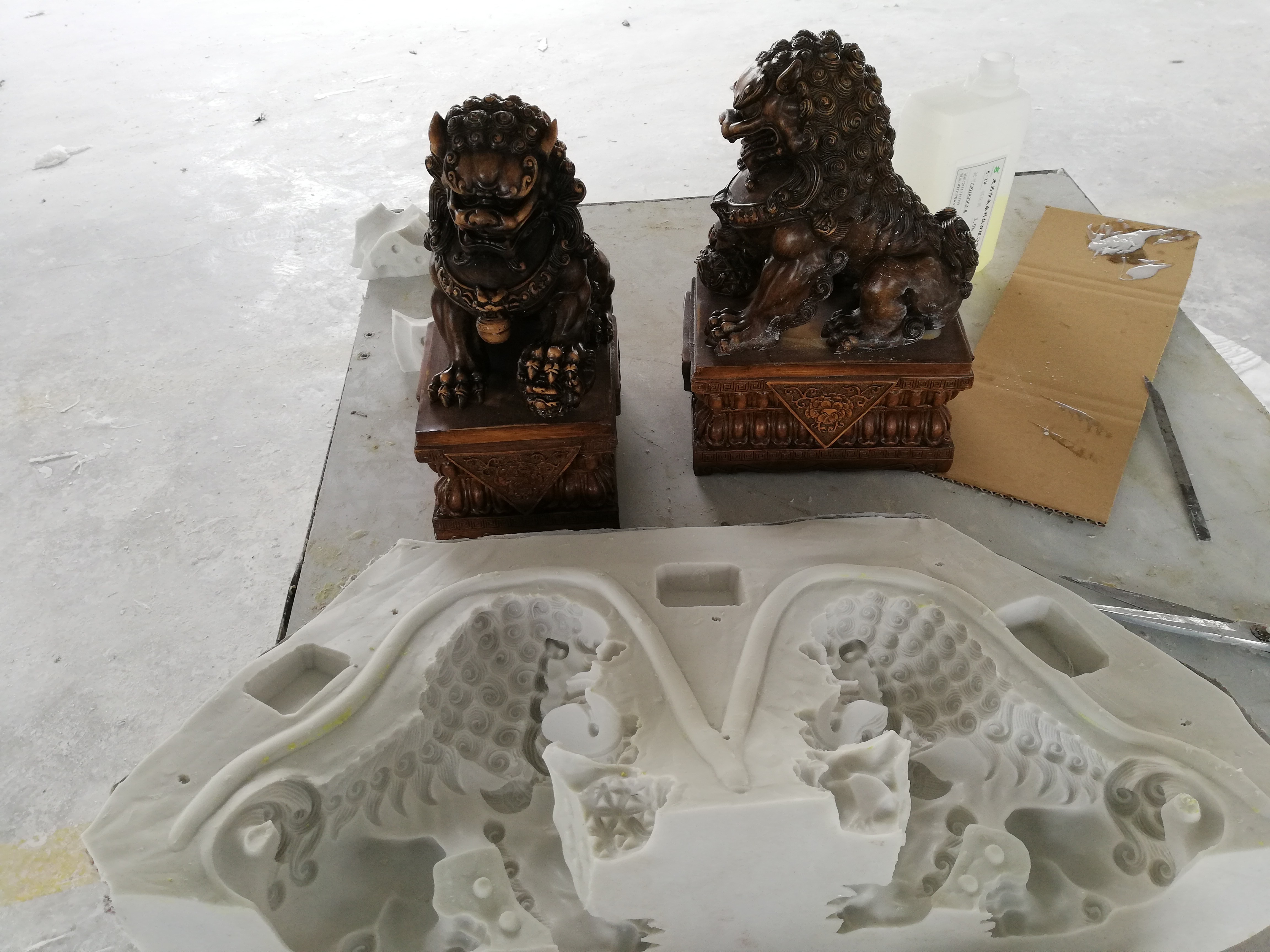 模具硅膠翻模樹脂工藝品出現燒模情況怎么辦 ？