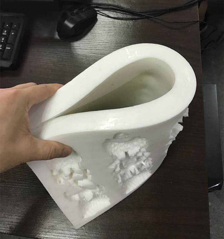 什么原因?qū)е履＞吖枘z產(chǎn)品變形你知道嗎 ？